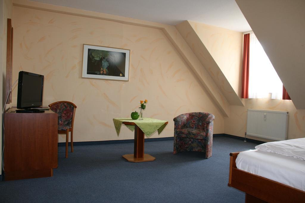 Atrium Hotel Crimmitschau Zimmer foto