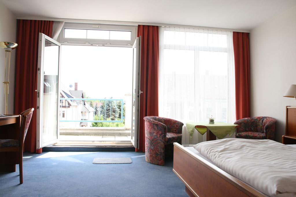 Atrium Hotel Crimmitschau Zimmer foto